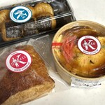 Kanemi - 料理写真:上　揚げもちセットいそべみたらし　税抜260円　　　　　　　　　　　　左　パリふわっミルフィーユシュー　税抜150円　　　　　　右　ミニまる天津飯　　　　　　　　税抜340円