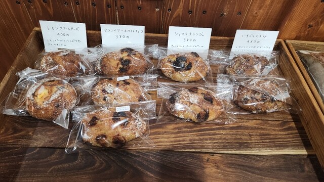 ブーランジェリー カヌレ（boulangerie canure） - 要田（パン）の写真