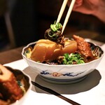 魚と煮込みとわら焼きと ととと - 