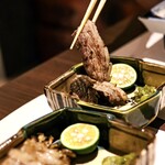 魚と煮込みとわら焼きと ととと - 