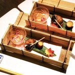 魚と煮込みとわら焼きと ととと - 