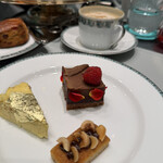 Tiffany Blue Box Café - 