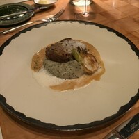 ザ タヴァン グリル＆ラウンジ - 