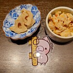 とんかつ 大希 蒲田 - レンコンのアヒージョと豚肉のスイートチリソース