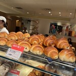TruffleBAKERY ルミネ新宿店 - 