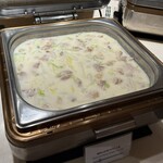 NARITA BOLD KITCHEN - 鶏肉と白菜のクリーム煮