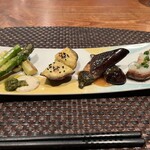 会員制 鉄板DINING 莢 - 椎茸とアスパラがお気に入り！バジルとマスタードソースも美味しい＾＾