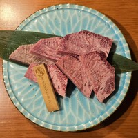 飛騨牛一頭家 馬喰一代 岐阜神田 - 極上エイジングタン