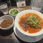 四川担担麺 阿吽 湯島本店 - 