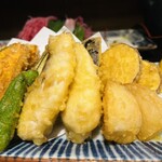 ウミネコ - 地魚と横須賀野菜天ぷら盛り合わせψ(｀∇´)ψ