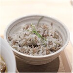 麺や飛鳥くら田 - 炭焼きそぼろご飯 500円