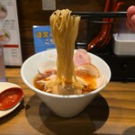 ROPPONGI つなぐ - はまぐりと魚介の醤油ラーメン 味玉入り