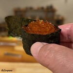 ボン クラージュ  - いくら軍艦巻