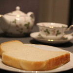 あこべる - 料理写真:お試しで山食をお買いあげです