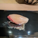 奥 - 