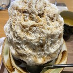 うちなー茶屋＆ギャラリー ぶくぶく - 黒糖練乳ぜんざい