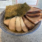 破壊的イノベーション - 特製濃厚煮干しチャーシュー