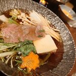 釜めし菜時記 さき亭 - お肉煮えました