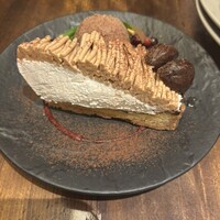 イゾラ スメラルダ - 