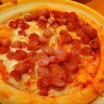 サイゼリヤ - ソーセージピザ