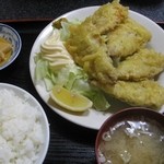 丸千食堂 - アジ天ぷら定食850円