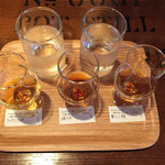 サントリー山崎蒸溜所 - マッカラン25年、山崎25年、響シェリー。