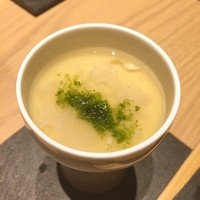 中目黒いぐち 麻布十番店 - レンコンとアオサの茶碗蒸し