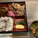 極上松阪牛 牛追道中 - 