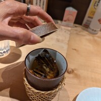 うなぎ和食  しら河 今池ガスビル店 - 火をつけてもらってから、しばらく待つのがまたいい！！少し色が出てきたらイイ味になってる