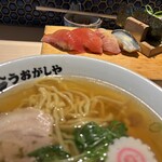鮨とラーメン うおがしや 本店 - 