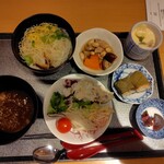 天然温泉吉野　桜の湯 御宿野乃 - １日目、三輪そうめん、煮物、茶碗蒸し、柿の葉寿司、茶粥、サラダ、すいかの奈良漬け