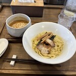 オモテナシヌードル まつじ - 