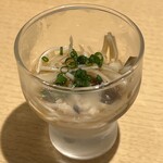 天ぷら新宿つな八 - 口がわり　キノコのマリネ