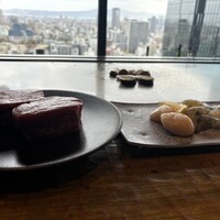 ニュー松坂 梅田32番街店 - 