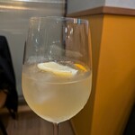 原価ビストロチーズプラス 長野 - サングリア白　300円