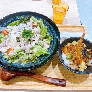 和食麺匠 たま家 イオンモール須坂店