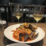 ダブリュー青山 ザ セラーアンドグリル - 