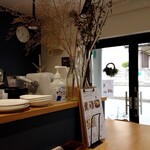 TRAMONTO MARE HAYAMA - さりげないオブジェが一つ一つ可愛い✨