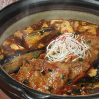 十勝和牛肉入り麻婆三味鍋　2025年12月1日（月)～2026年1月31日（土）