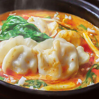 水餃子入り担々鍋　2025年12月1日（月)～2026年1月31日（土）