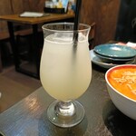 SLOWJAM GARAGE Singaporean cuisine - 
