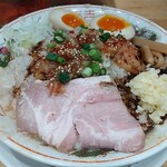 背脂ラーメン チャッチャ亭 - 