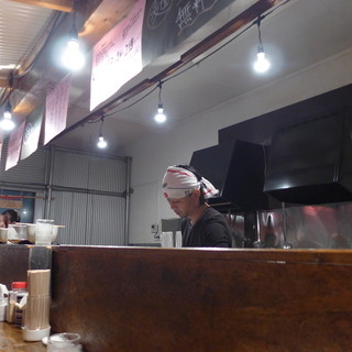らー麺屋台 骨のzui_2