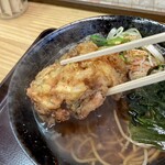 東野幌の立ち食い屋さん - 分厚いかき揚げ