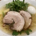 本丸塩らー麺、塩煮たまご
