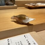 鮨仙八 - カマス　昆布締め