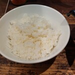 ラーメン屋 切田製麺 - ランチ時、無料ライス…素晴らしい～…。