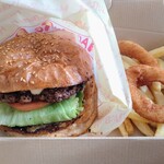 Both Rich - ハンバーガーオニポテセット　肉＆バンス美味しい