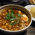 銀座スープカレー菜時記 - ビーンズにスイートコーントッピング　赤の５辛！