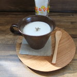 日々cafe - ほうじ茶ミルク　550円